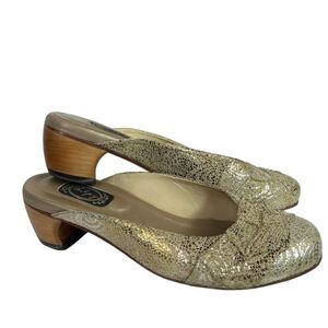 Salphy Handmade Leather Metallic Gold & Silver Mules w/ Wood Heels Size 7